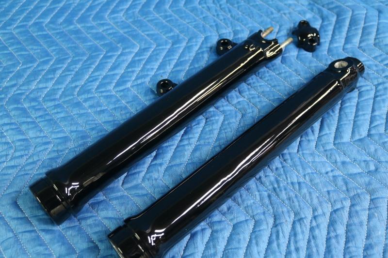 SR400フロントフォーク塗装